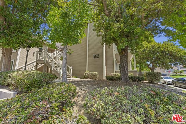 8712 Chessington Drive 261F, Inglewood, CA 90305