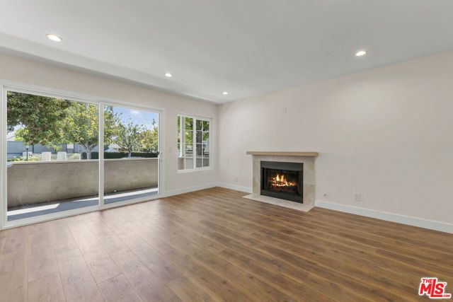 8712 Chessington Drive 261F, Inglewood, CA 90305