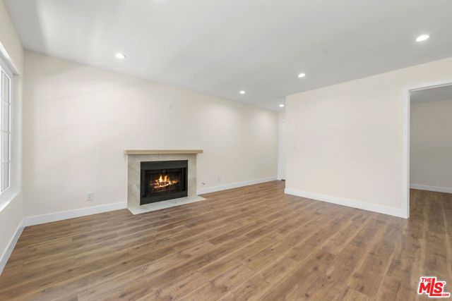 8712 Chessington Drive 261F, Inglewood, CA 90305