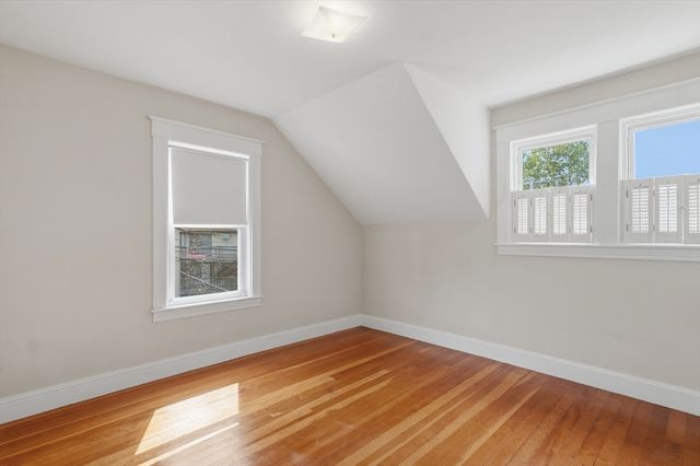 174 Willard Street, Lowell, MA 01850