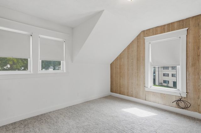 174 Willard Street, Lowell, MA 01850