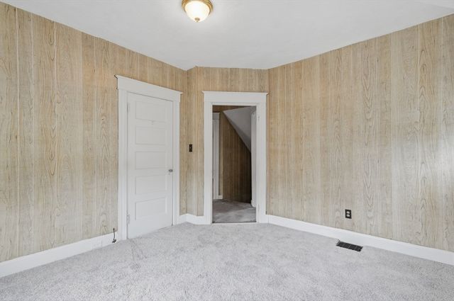 174 Willard Street, Lowell, MA 01850