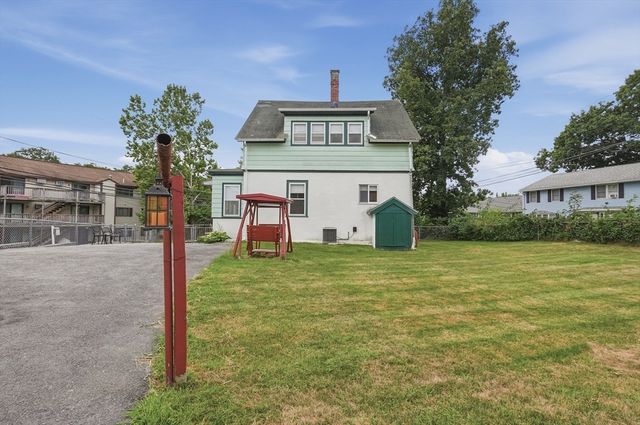 174 Willard Street, Lowell, MA 01850