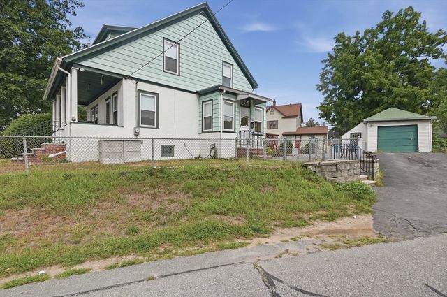 174 Willard Street, Lowell, MA 01850