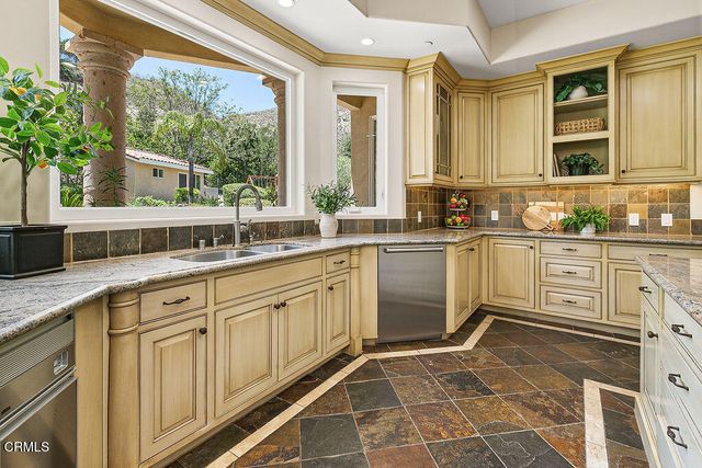 6909 Solano Verde Drive, Somis, CA 93066