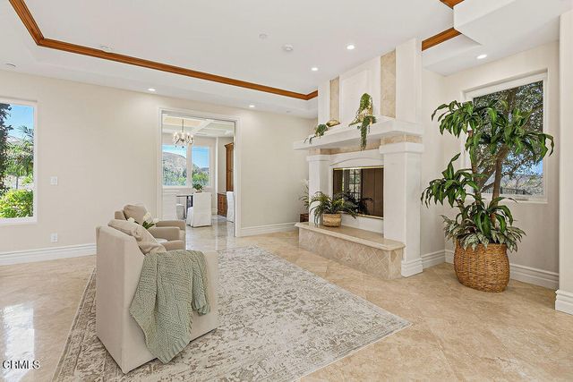 6909 Solano Verde Drive, Somis, CA 93066
