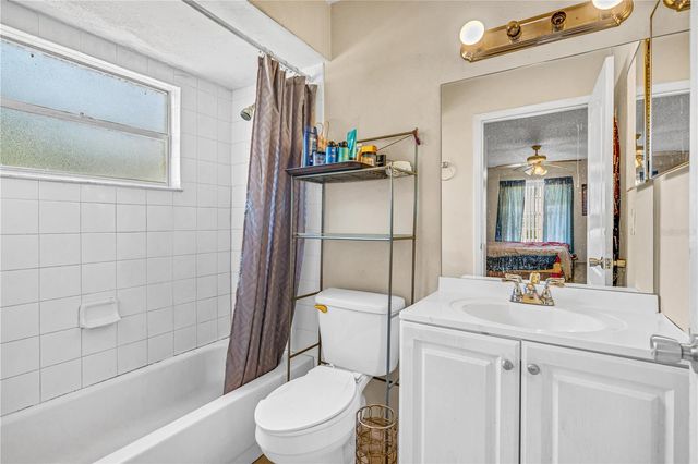 428 BANANA CAY DRIVE A, South Daytona, FL 32119