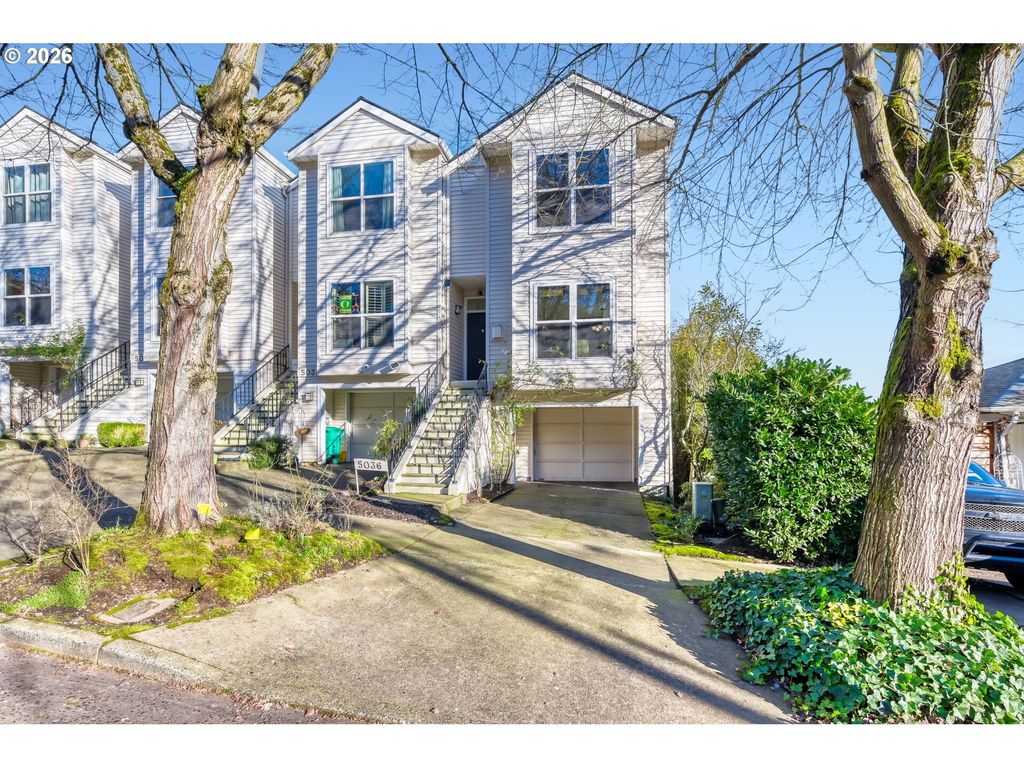 5036 Sw VIEW POINT Ter, Portland, OR 97239