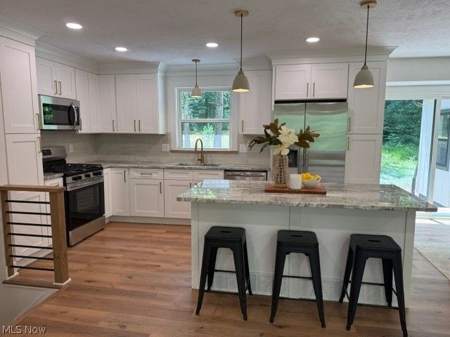 12173 Bradford Drive, Chardon, OH 44024
