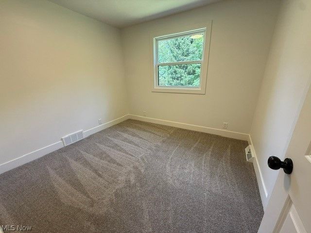 12173 Bradford Drive, Chardon, OH 44024