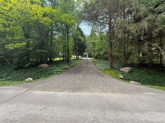 12173 Bradford Drive, Chardon, OH 44024