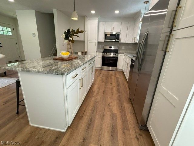 12173 Bradford Drive, Chardon, OH 44024
