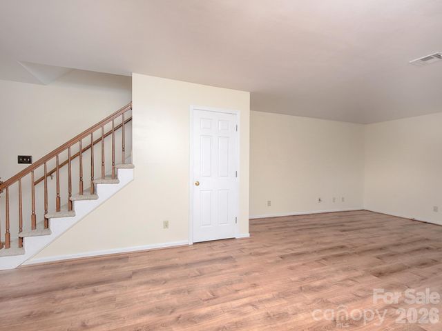 833 Coventry Lane, Statesville, NC 28677