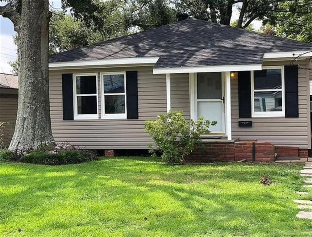 2620 Dietz Street, Lake Charles, LA 70601