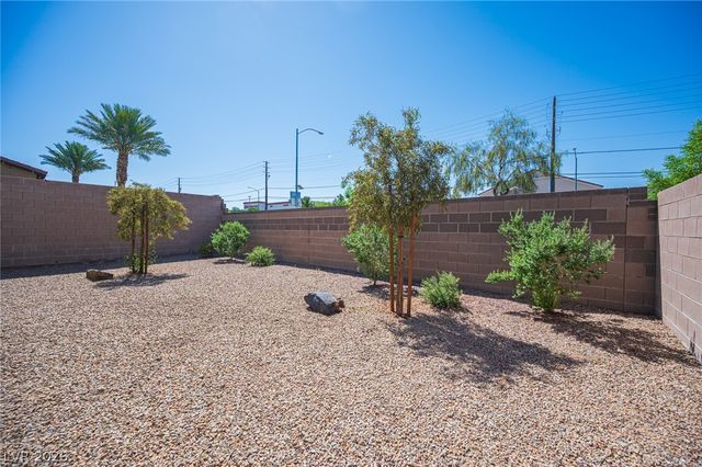 6505 Smithville Avenue, Las Vegas, NV 89142