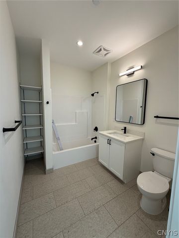 1117 West Fayette Street 211, Syracuse, NY 13204