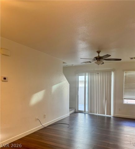 1892 Via Del Rey Court, Las Vegas, NV 89115