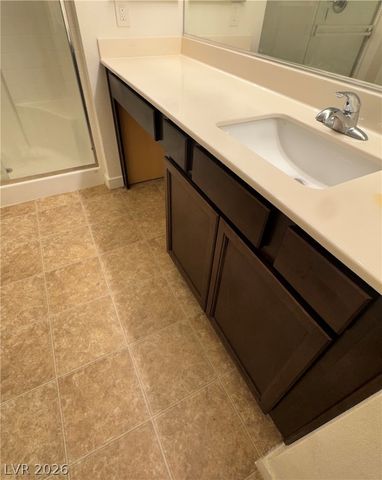 1892 Via Del Rey Court, Las Vegas, NV 89115