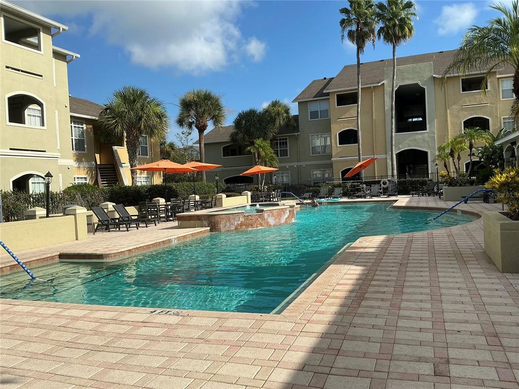Image 2 of property listing at 1224 S MISSOURI AVENUE 906, Clearwater, FL 33756