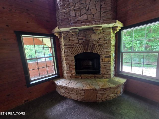 7019 Calvary Way, Corryton, TN 37721
