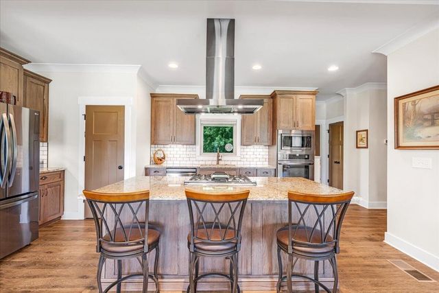 150 Raulston Falls Road, Jasper, TN 37347