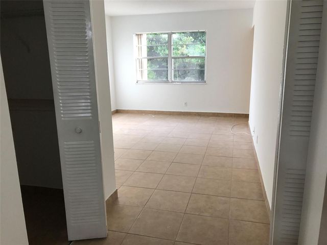 4394 NW 9th Avenue 21-3a, Deerfield Beach, FL 33064