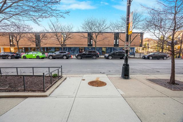 4848 N Sheridan Road, Chicago, IL 60640