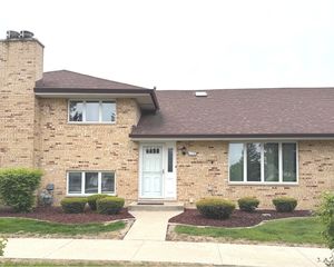 15224 73RD Court 25, Orland Park, IL 60462