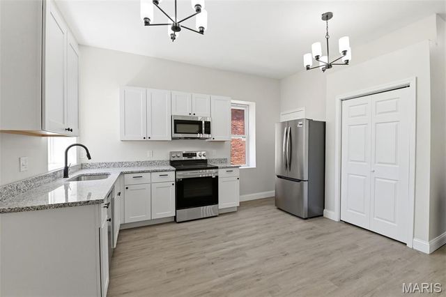 4266 Washington Boulevard, St Louis, MO 63108