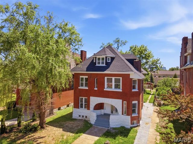 4266 Washington Boulevard, St Louis, MO 63108