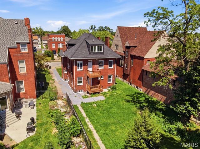 4266 Washington Boulevard, St Louis, MO 63108