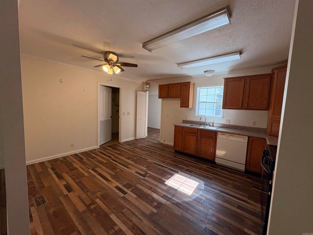 371 County Line Road, Rose Bud, AR 72137