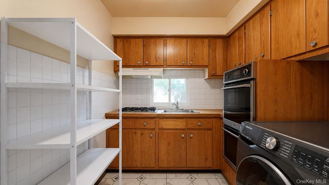 294 Schenck Avenue, Brooklyn, NY 11207