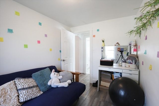 45 Groveland St, Abington, MA 02351