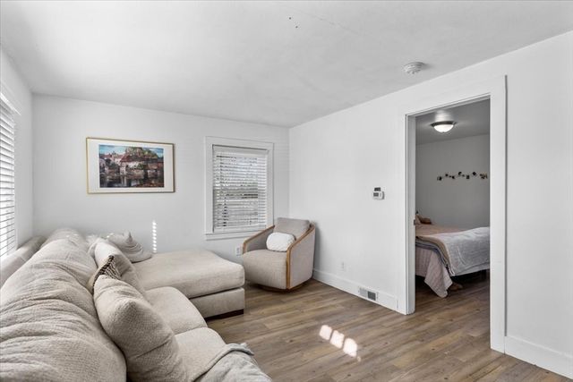 45 Groveland St, Abington, MA 02351