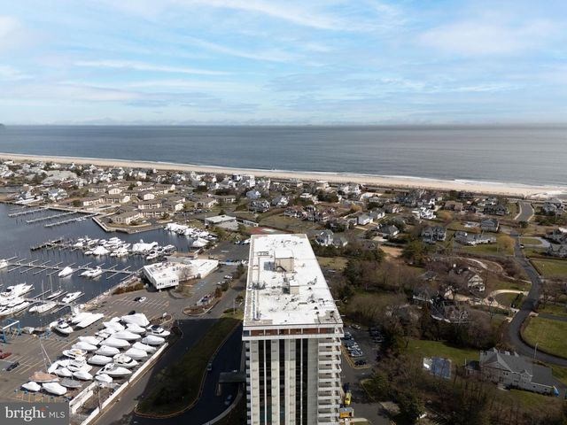 1 CHANNEL DRIVE #1707, Monmouth Beach, NJ 07750