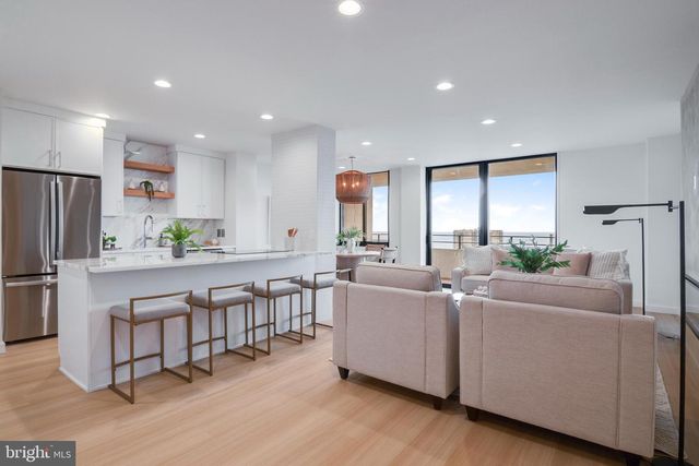 1 CHANNEL DRIVE #1707, Monmouth Beach, NJ 07750