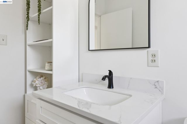 1117 Poinciana Dr, Sunnyvale, CA 94086