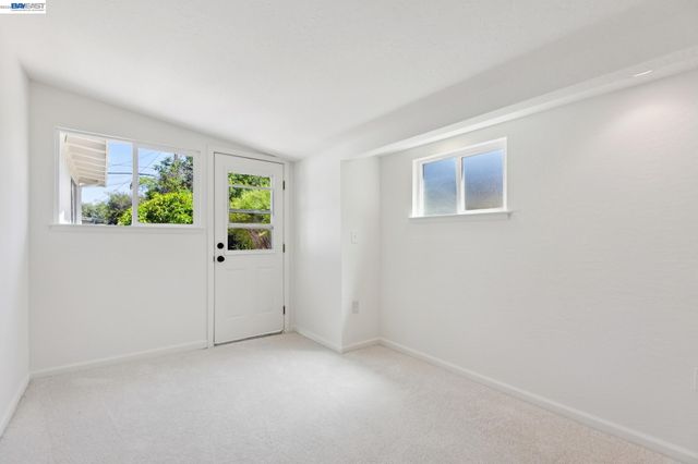 1117 Poinciana Dr, Sunnyvale, CA 94086