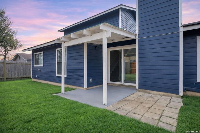 6138 Valley Tree, San Antonio, TX 78250