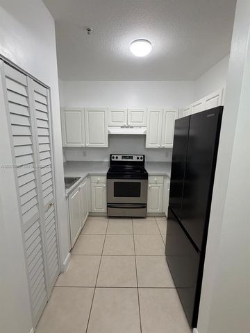 1300 NE 109th St 404, Miami, FL 33161