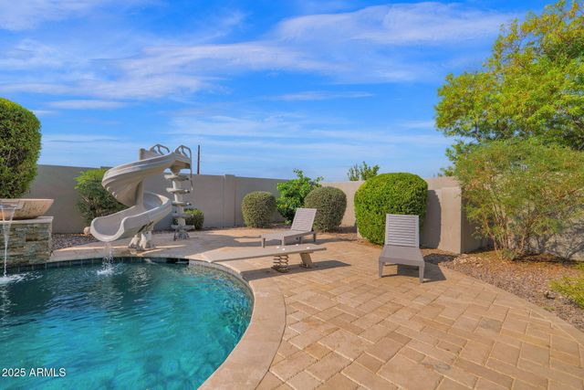 2040 E NORCROFT Street, Mesa, AZ 85213