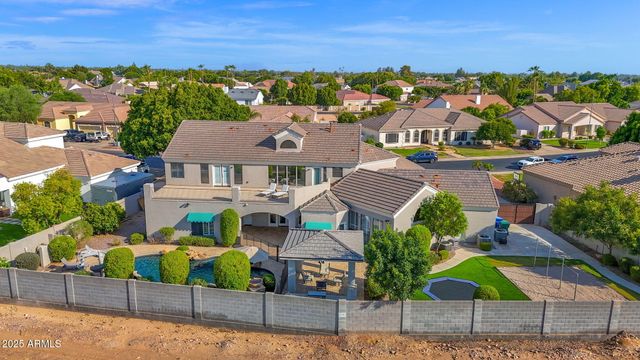 2040 E NORCROFT Street, Mesa, AZ 85213