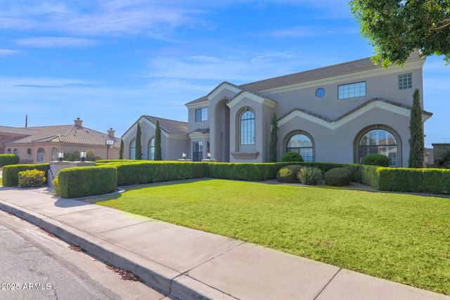 2040 E NORCROFT Street, Mesa, AZ 85213