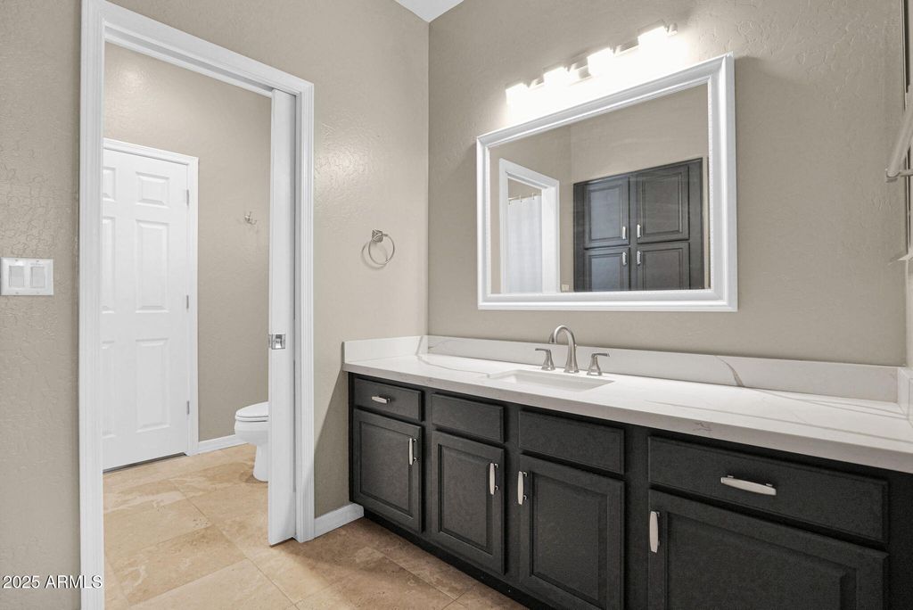 Image 32 of property listing at 2040 E NORCROFT Street, Mesa, AZ 85213