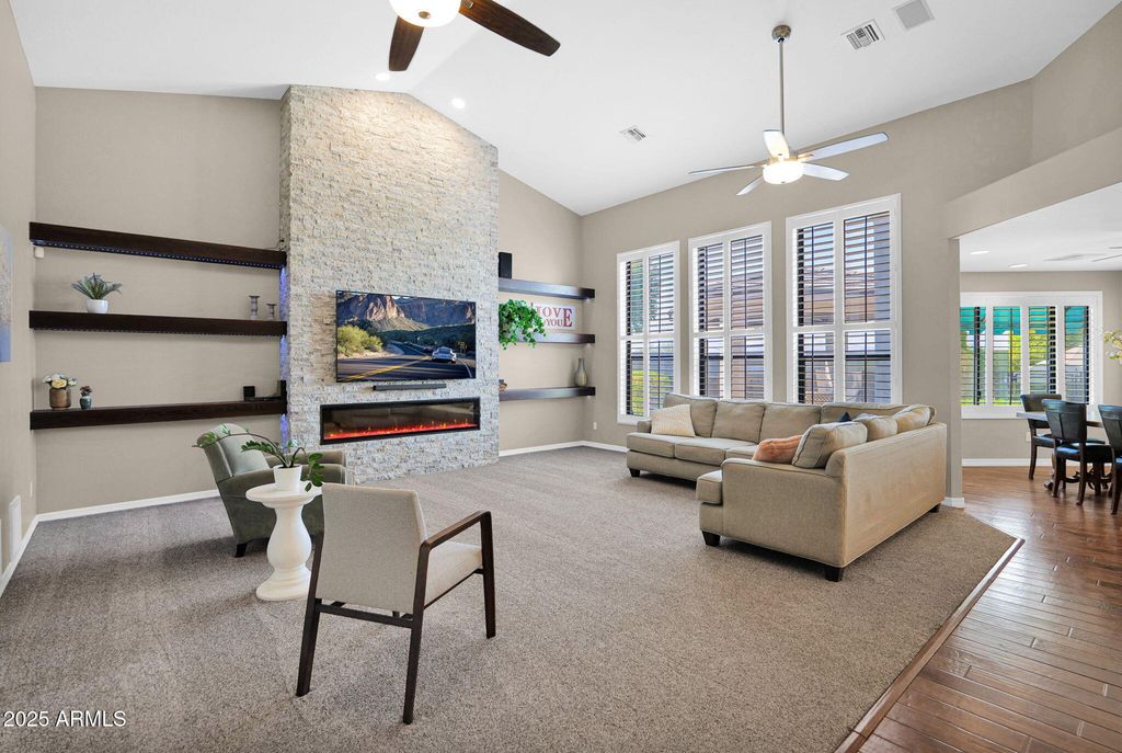 Image 54 of property listing at 2040 E NORCROFT Street, Mesa, AZ 85213