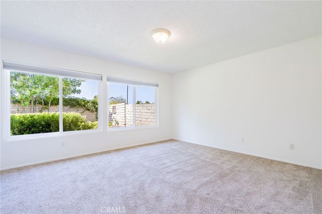 855 Tupelo Wood Court, Newbury Park, CA 91320
