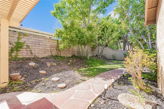 855 Tupelo Wood Court, Newbury Park, CA 91320