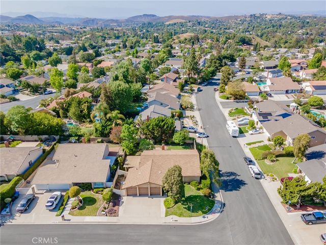 855 Tupelo Wood Court, Newbury Park, CA 91320