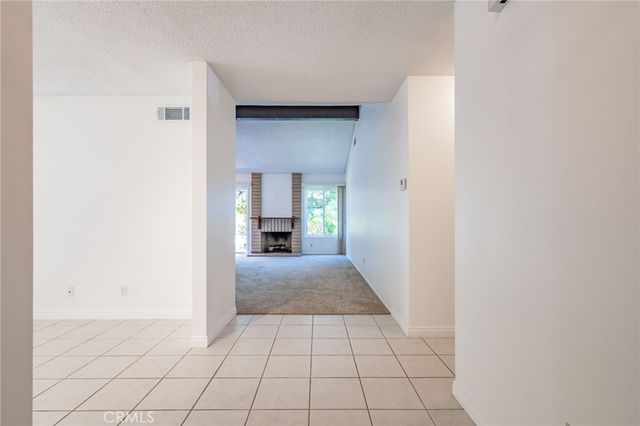 855 Tupelo Wood Court, Newbury Park, CA 91320